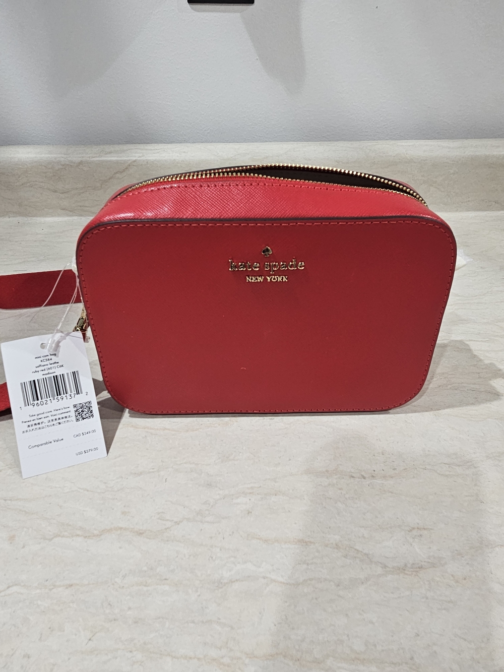 kate spade Red Crossbody Camera Bag - Picture 1 of 10